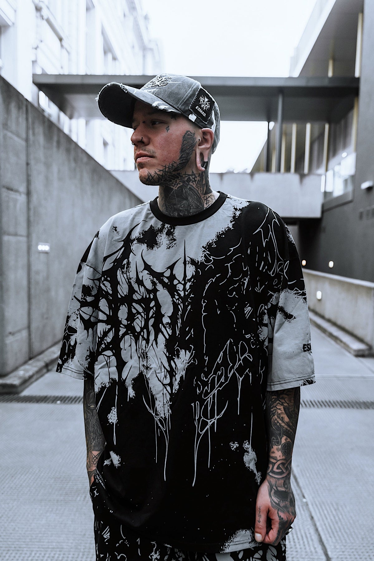 Daggerwave (Grey Dye) - Oversized T-Shirt (200GSM)
