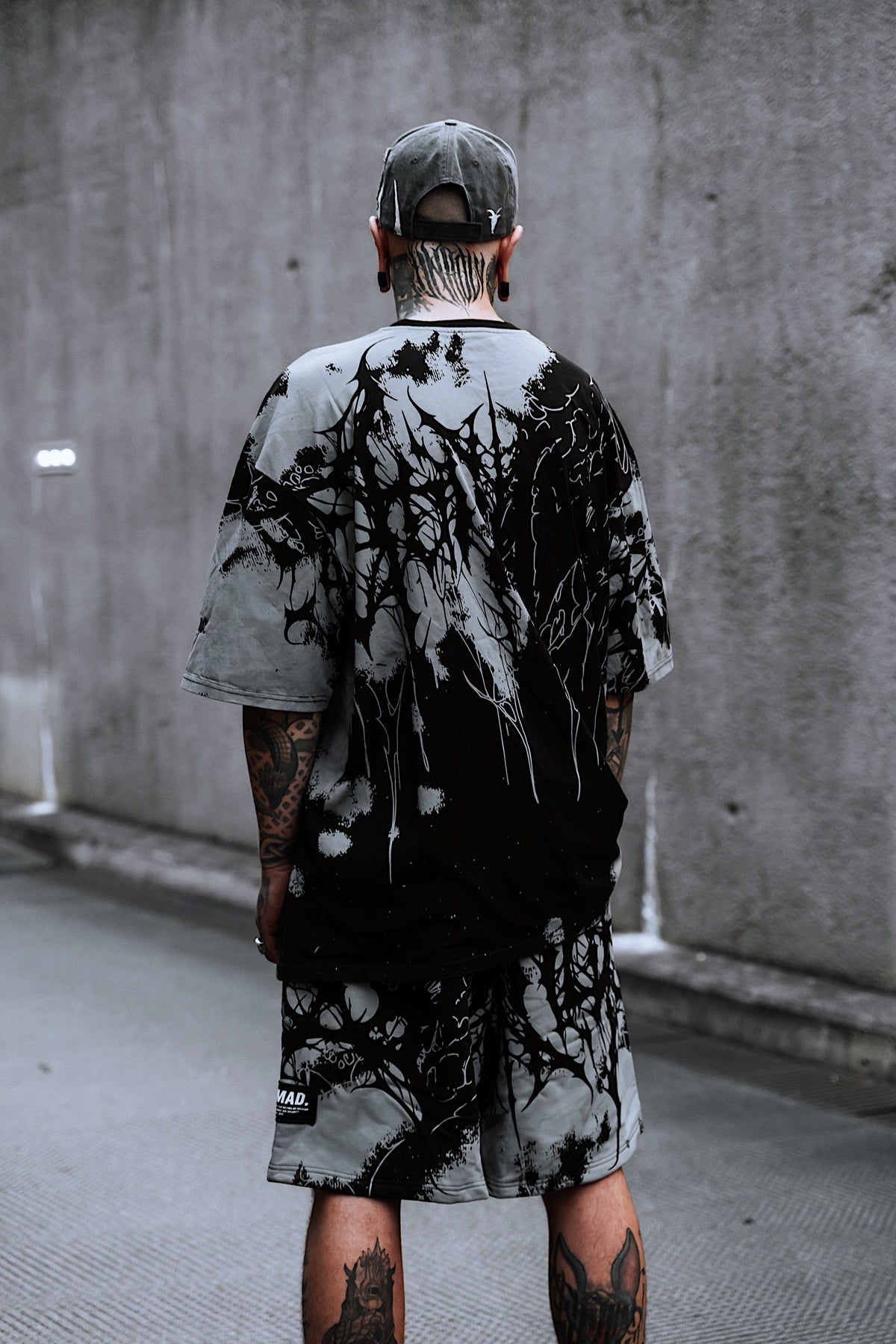 Daggerwave (Grey Dye) - Oversized T-Shirt (200GSM)