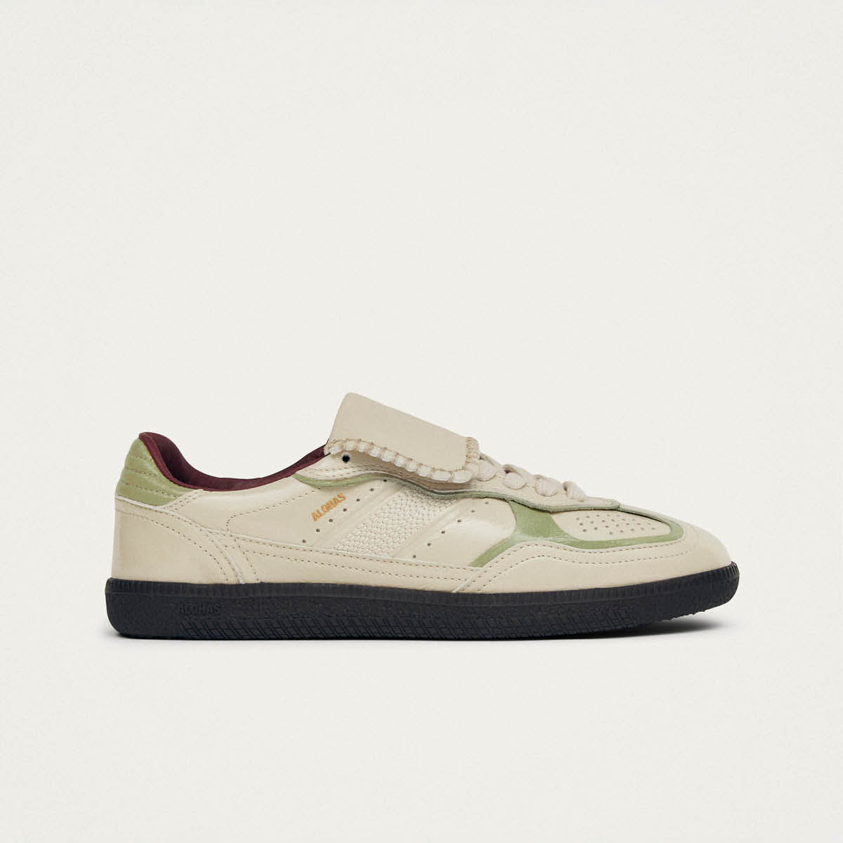 Tb.490 Club Patent Cream Leather Sneakers