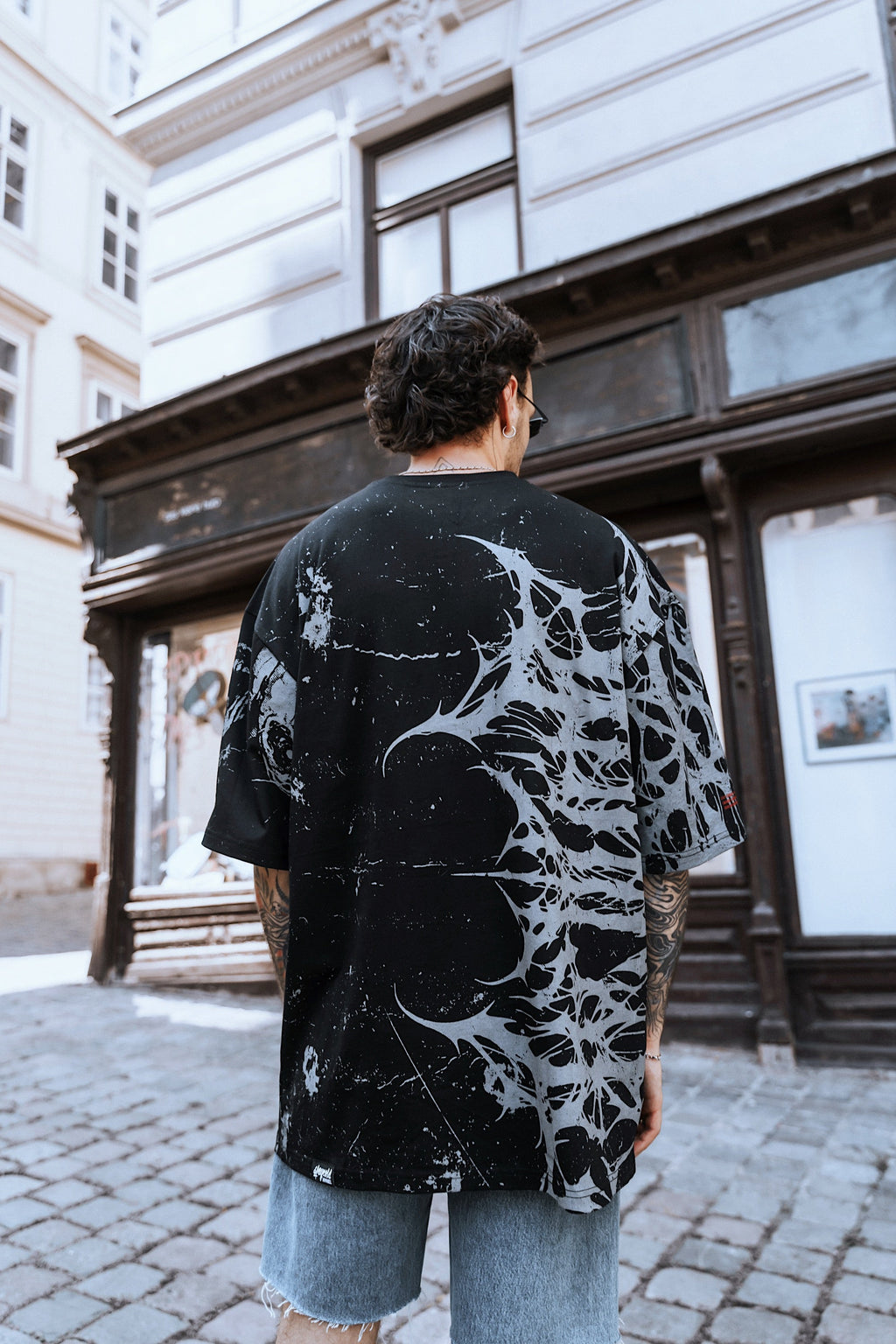 Grinfrost (Black) - Oversized T-Shirt (200GSM)