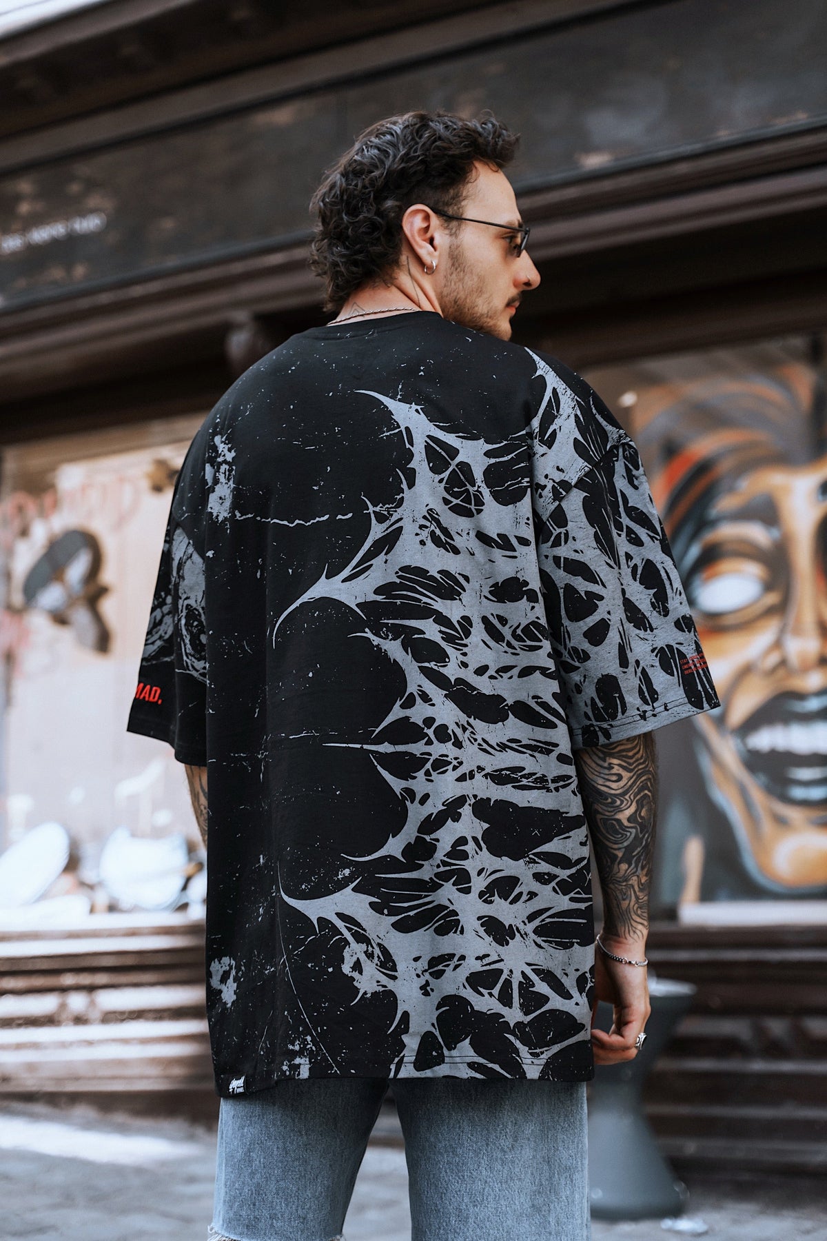 Grinfrost (Black) - Oversized T-Shirt (200GSM)