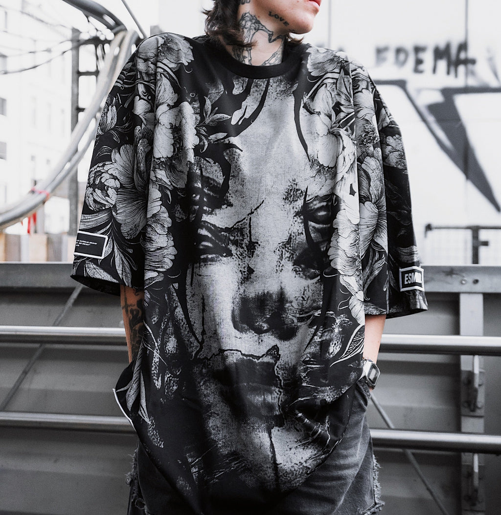 Heart Like Winter (Allover) - Heavy Oversized T-Shirt (250GSM)