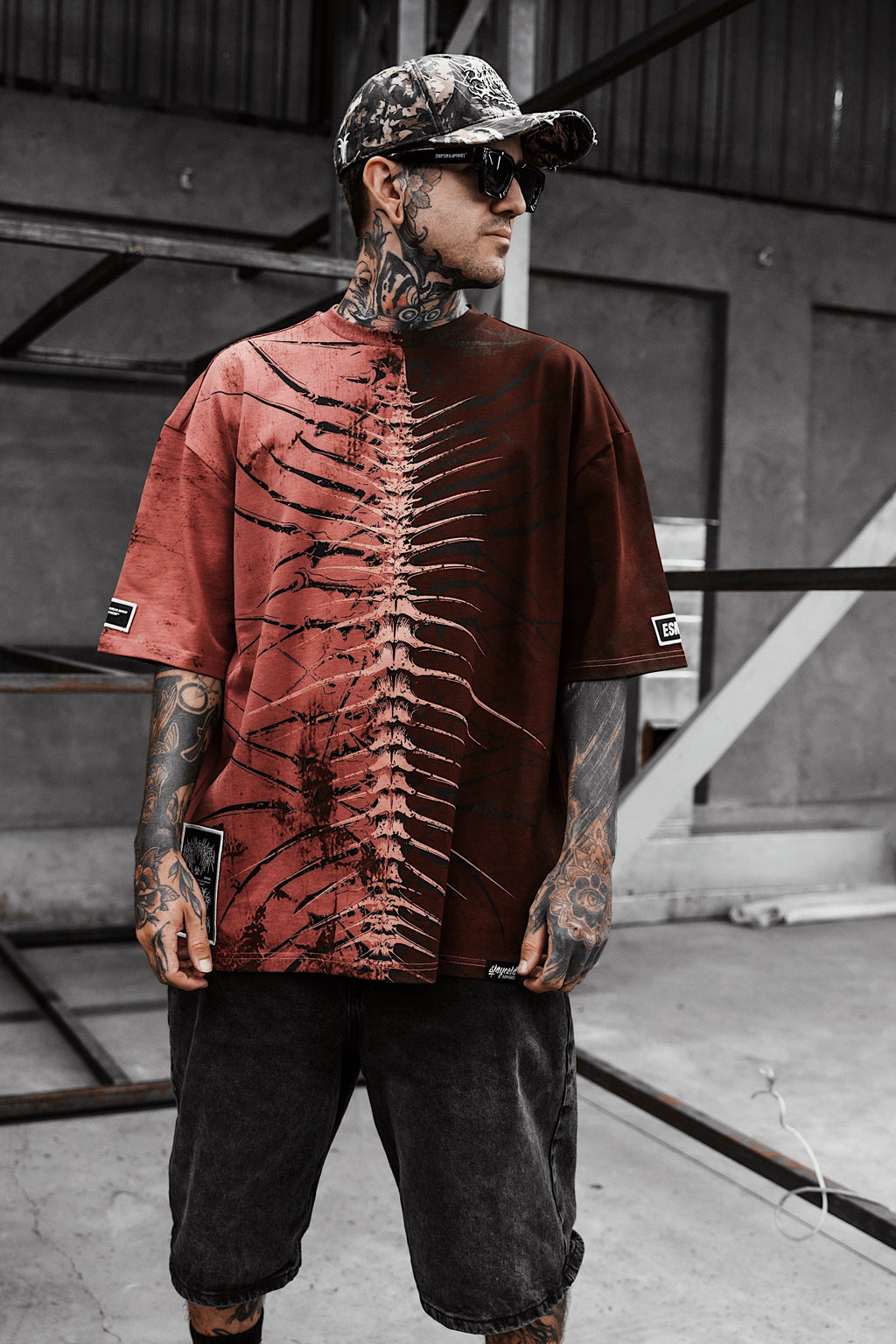 Lineage Of Dusk (Half Half Red) - Heavy Oversized T-Shirt (250GSM)