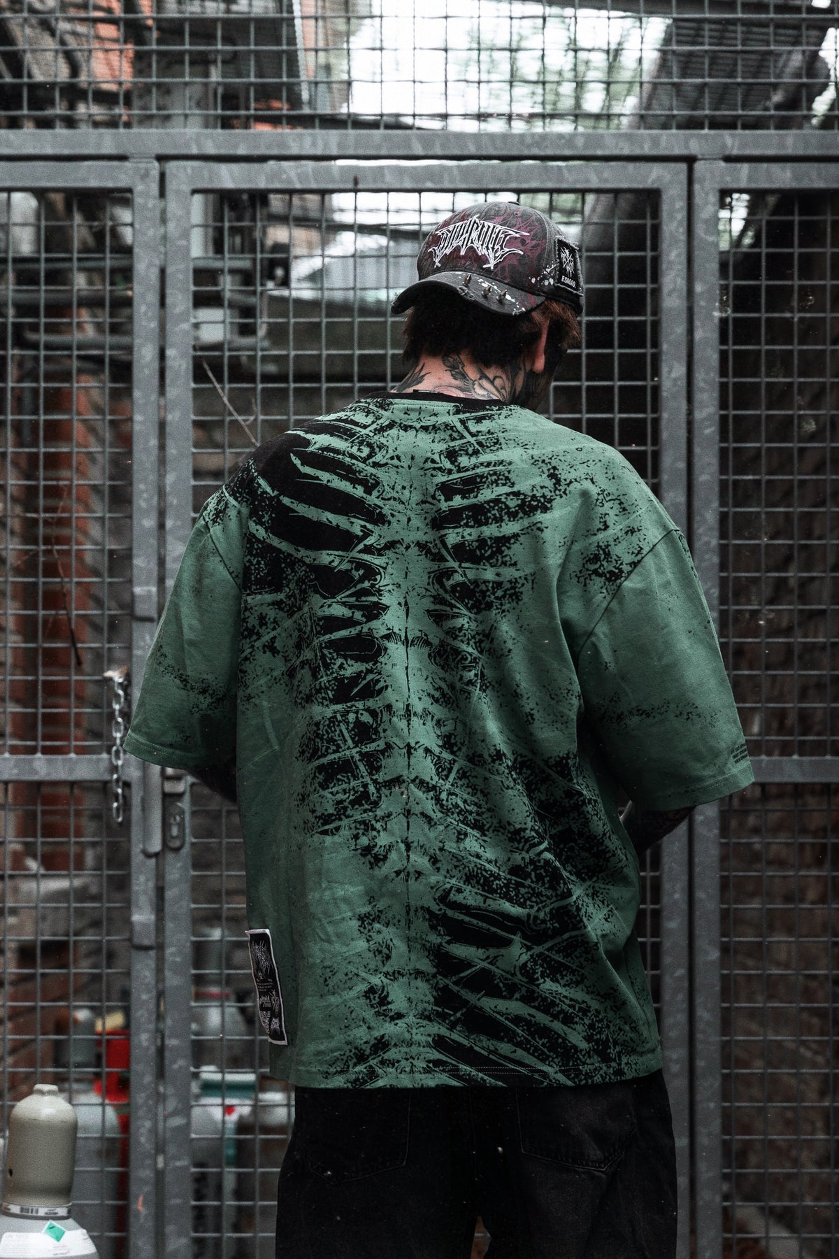 Lineage Of Dusk (Menthol) - Oversized T-Shirt (250GSM)