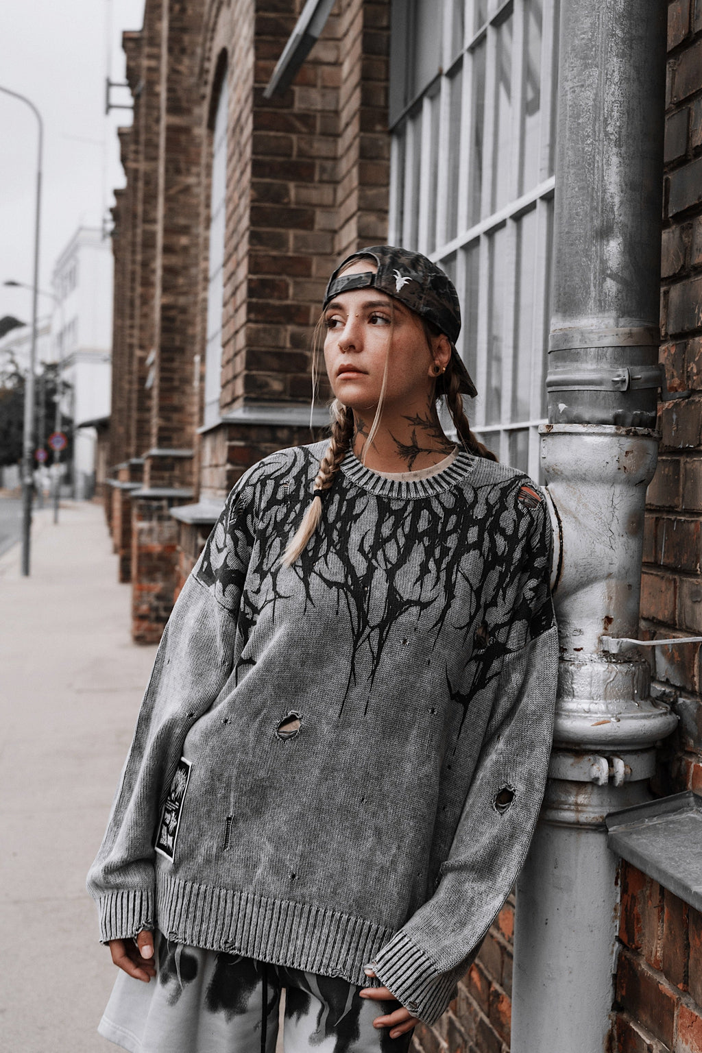 Reign Of Blood (Grey Bleached) - Knit Sweater (600GSM)