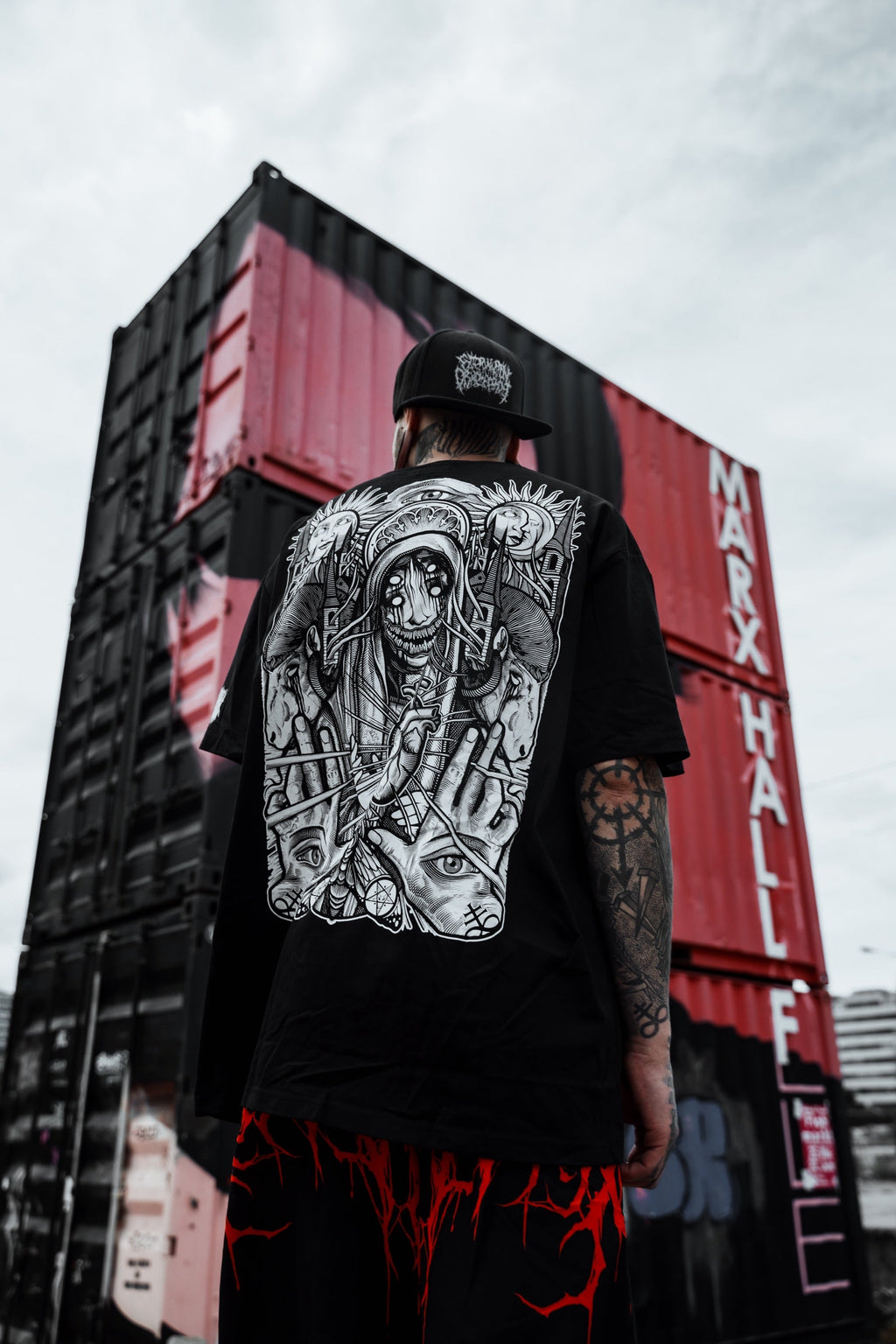 Sinner‘s Paradise - T-Shirt Black