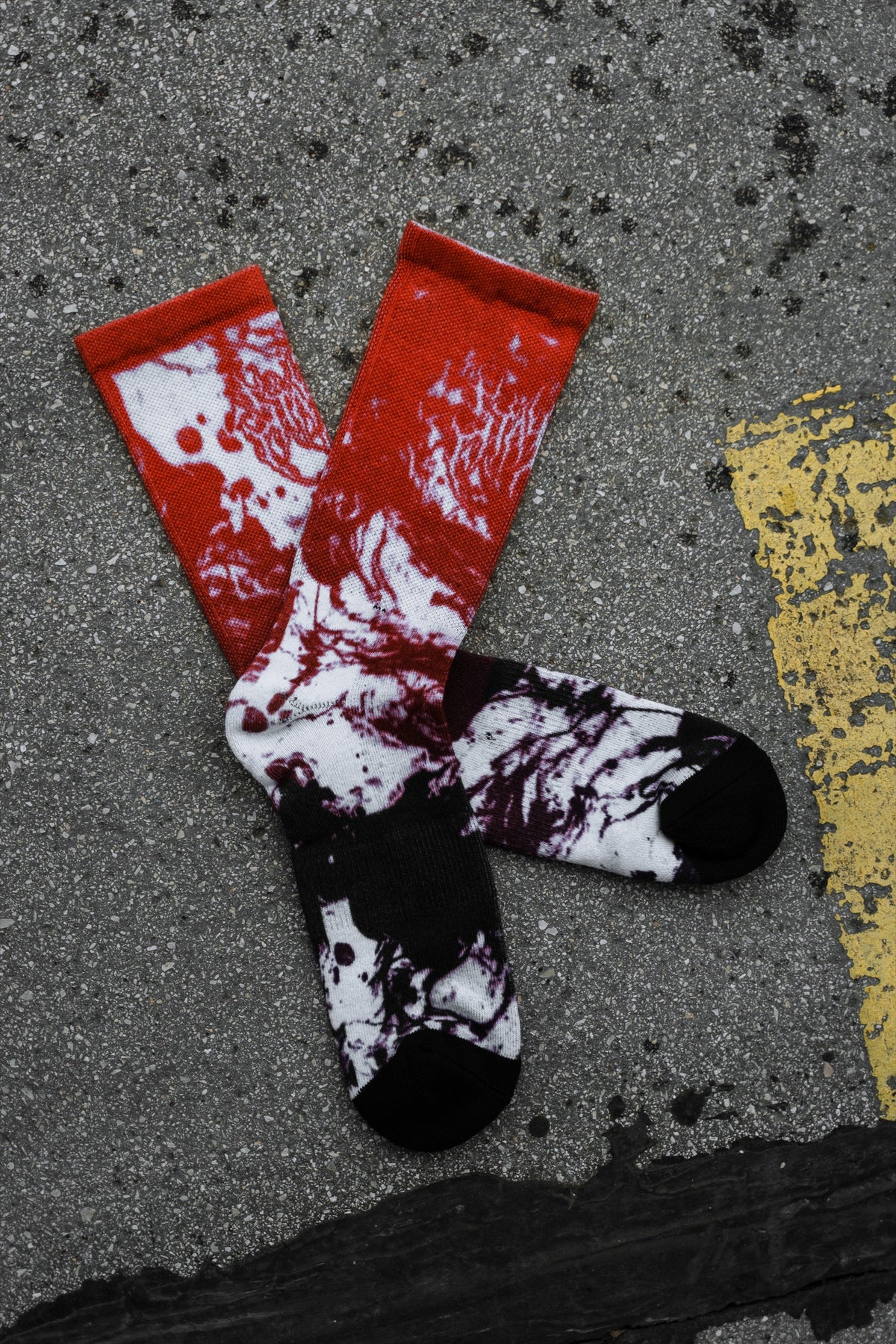 Threadfall (Red) - Comfort Socks