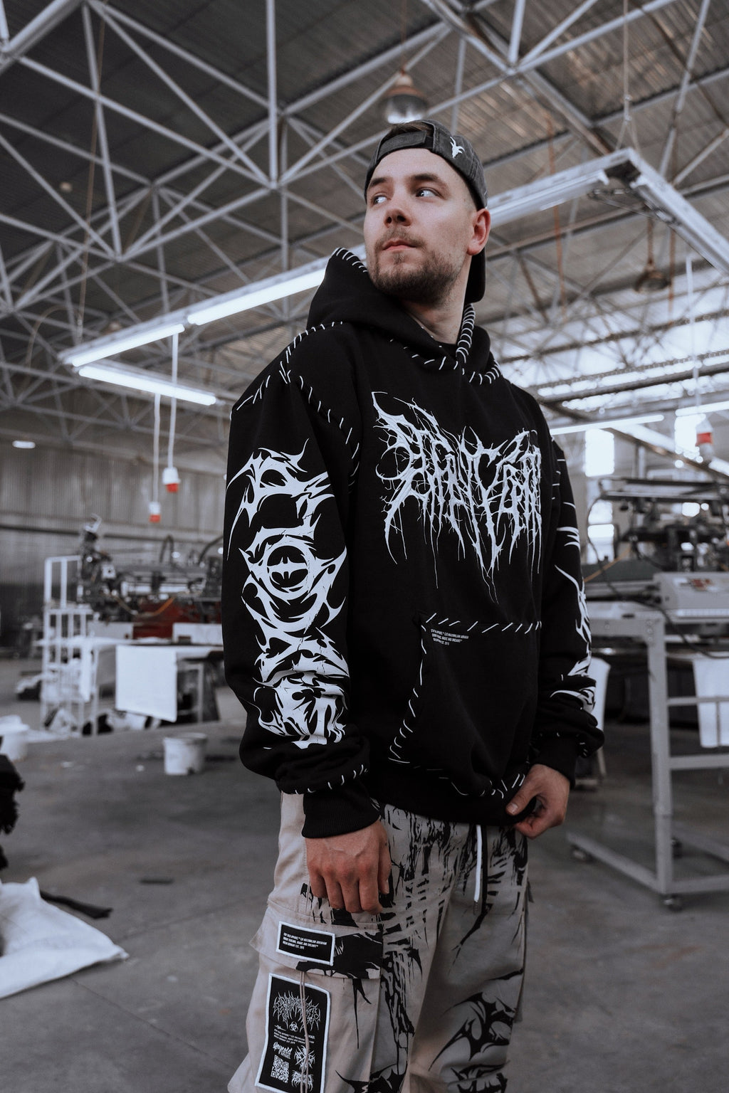 Void Woven - Heavy Oversized Hoodie (Black) 400GSM