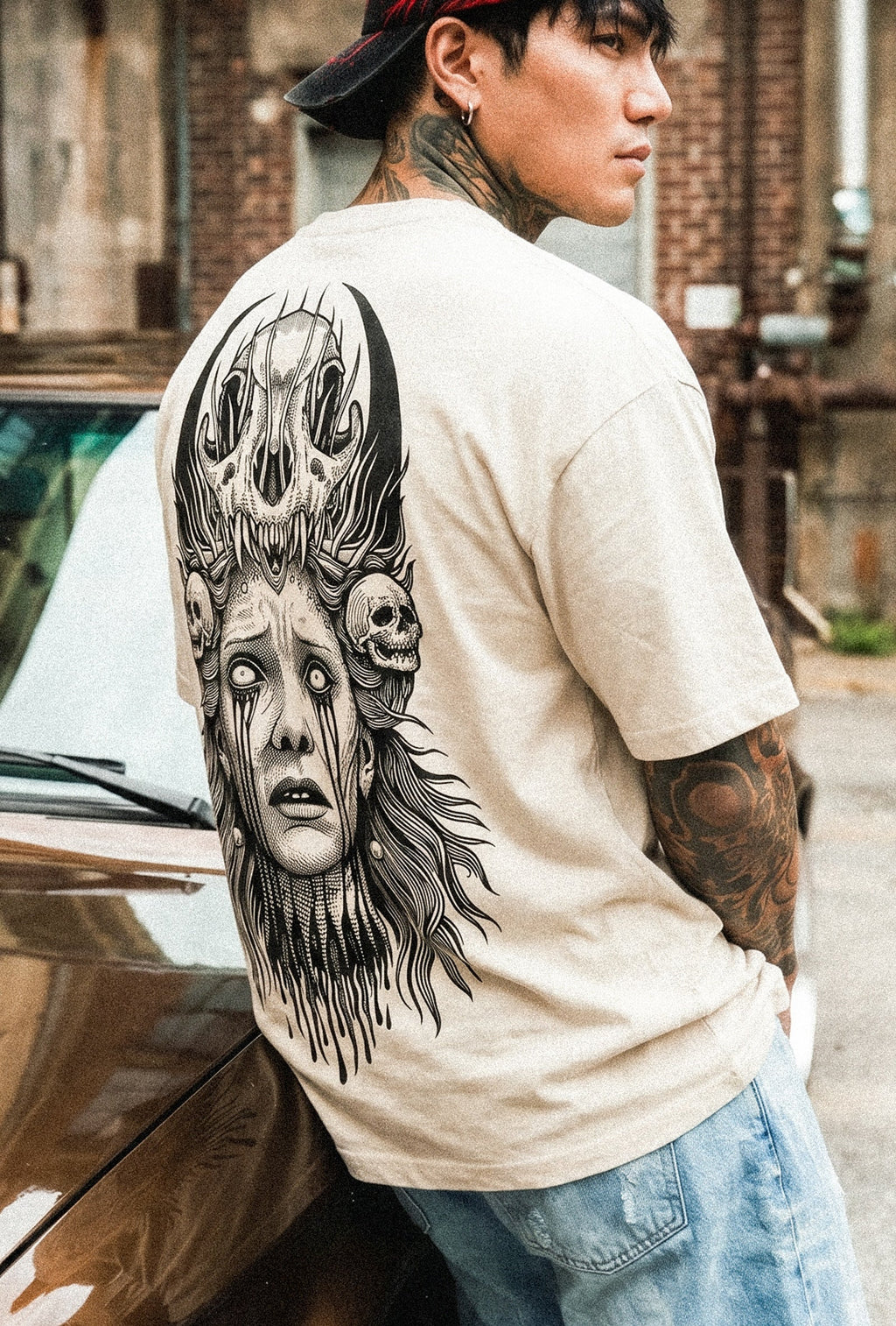 Widow Crown (Sand) - Regular T-Shirt (200GSM)