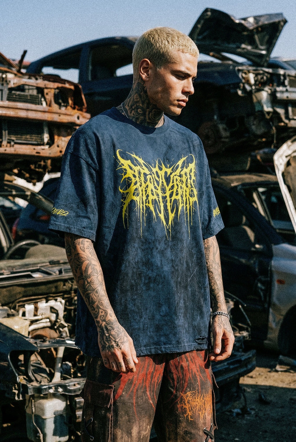 Zombie Fox (Black Petrol) - Oversized T-Shirt (200GSM)