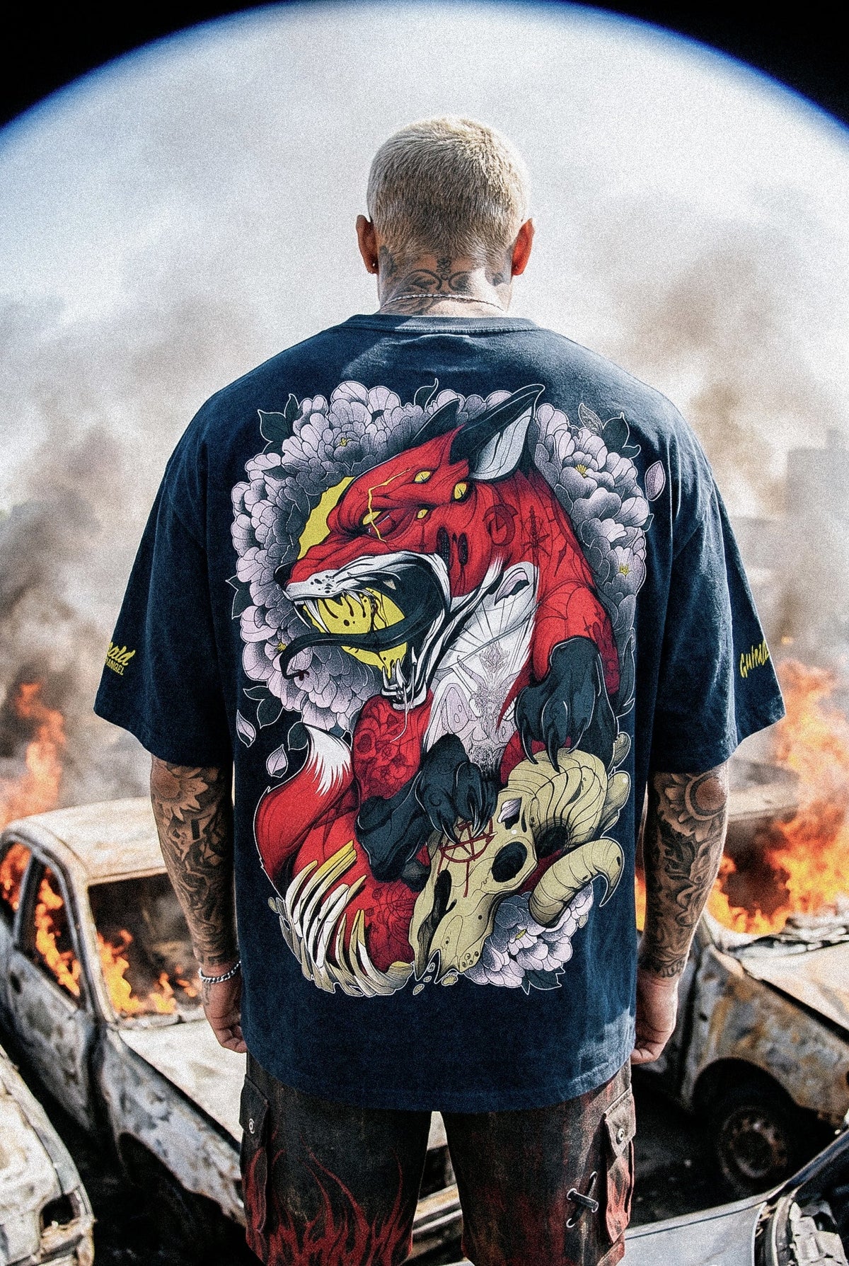 Zombie Fox (Black Petrol) - Oversized T-Shirt (200GSM)