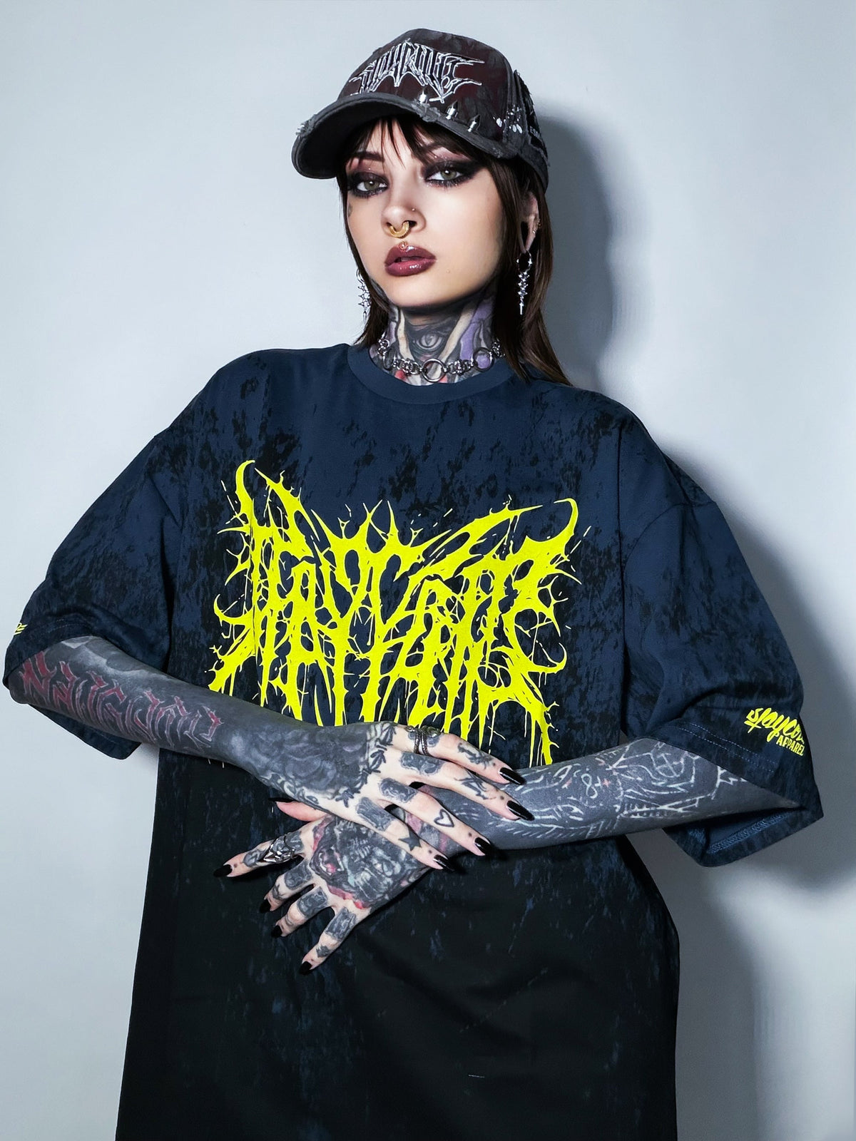 Zombie Fox (Black Petrol) - Oversized T-Shirt (200GSM)