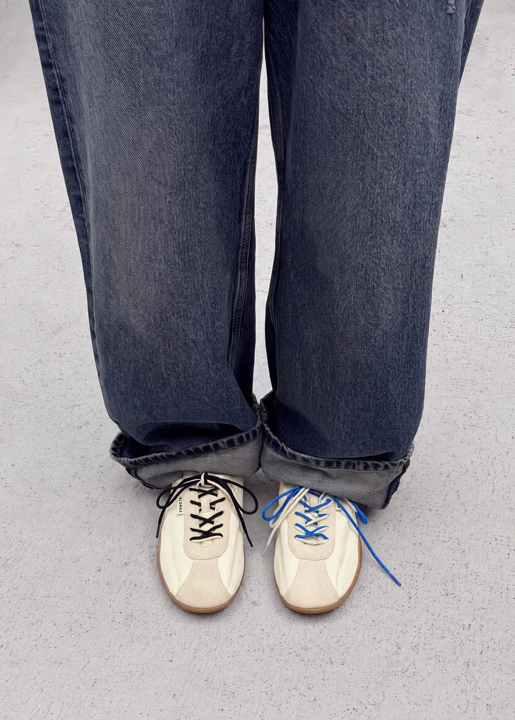Tb.61 Aera Cream Sneakers